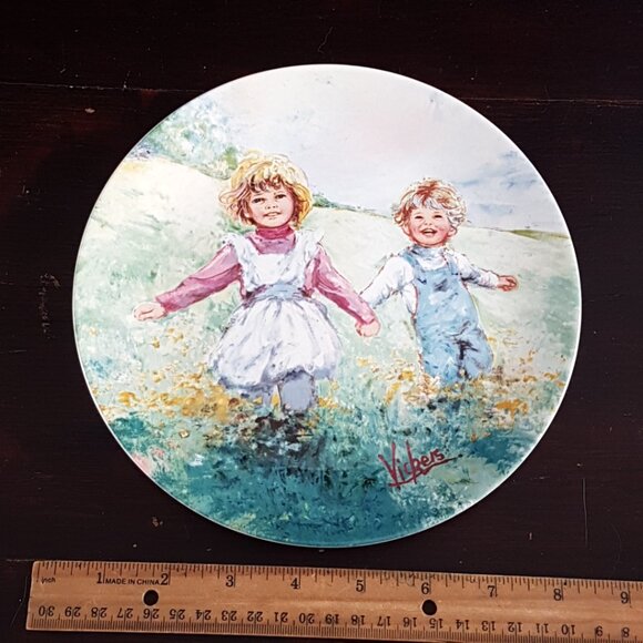 Wedgwood Playtime My Memories by Mary Vickers Second Issue - Picture 2 of 7